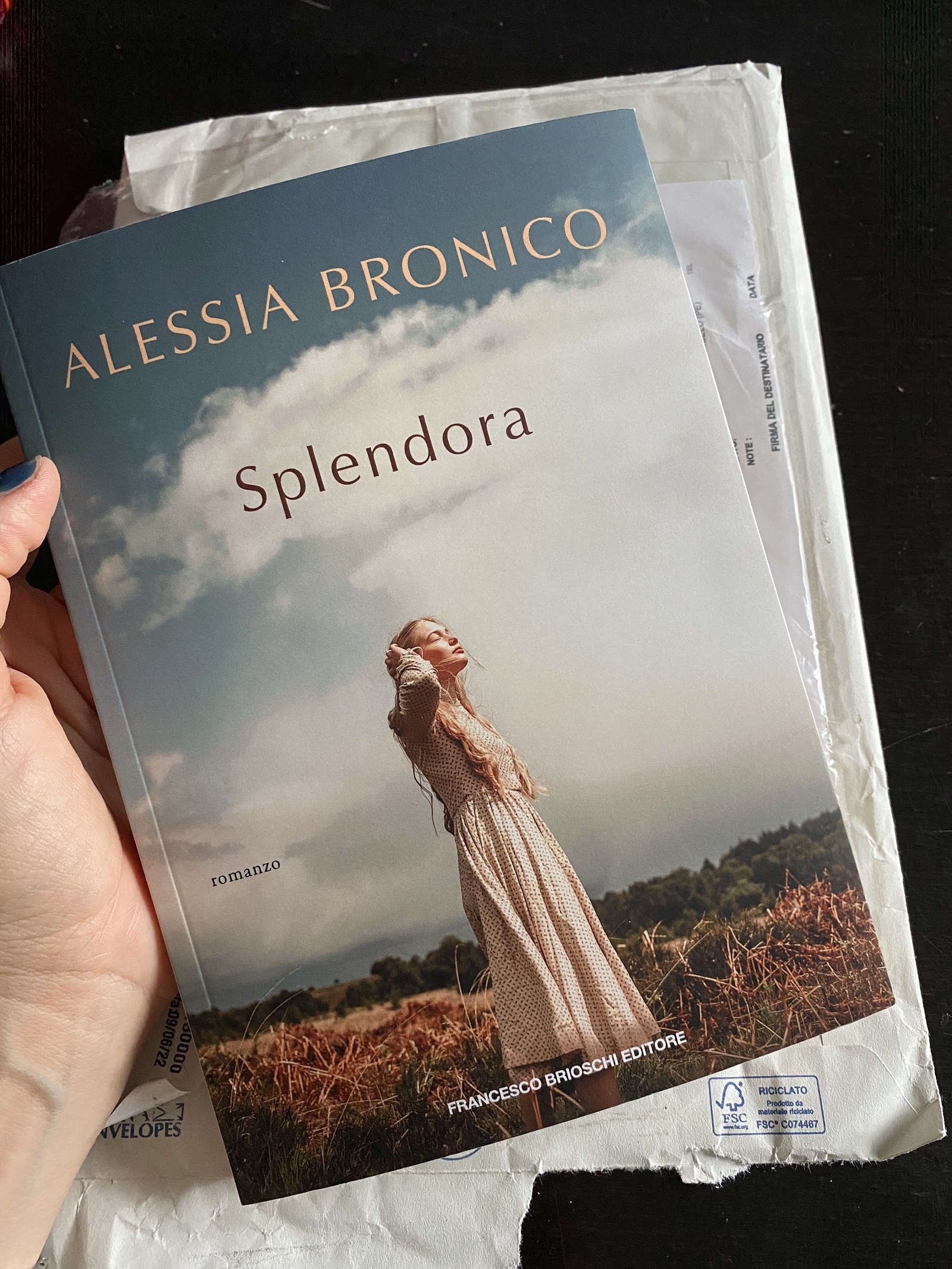 “Splendora” – Alessia Bronico