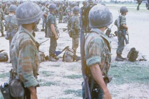 “Restare in Vietnam” – Luca Pollini