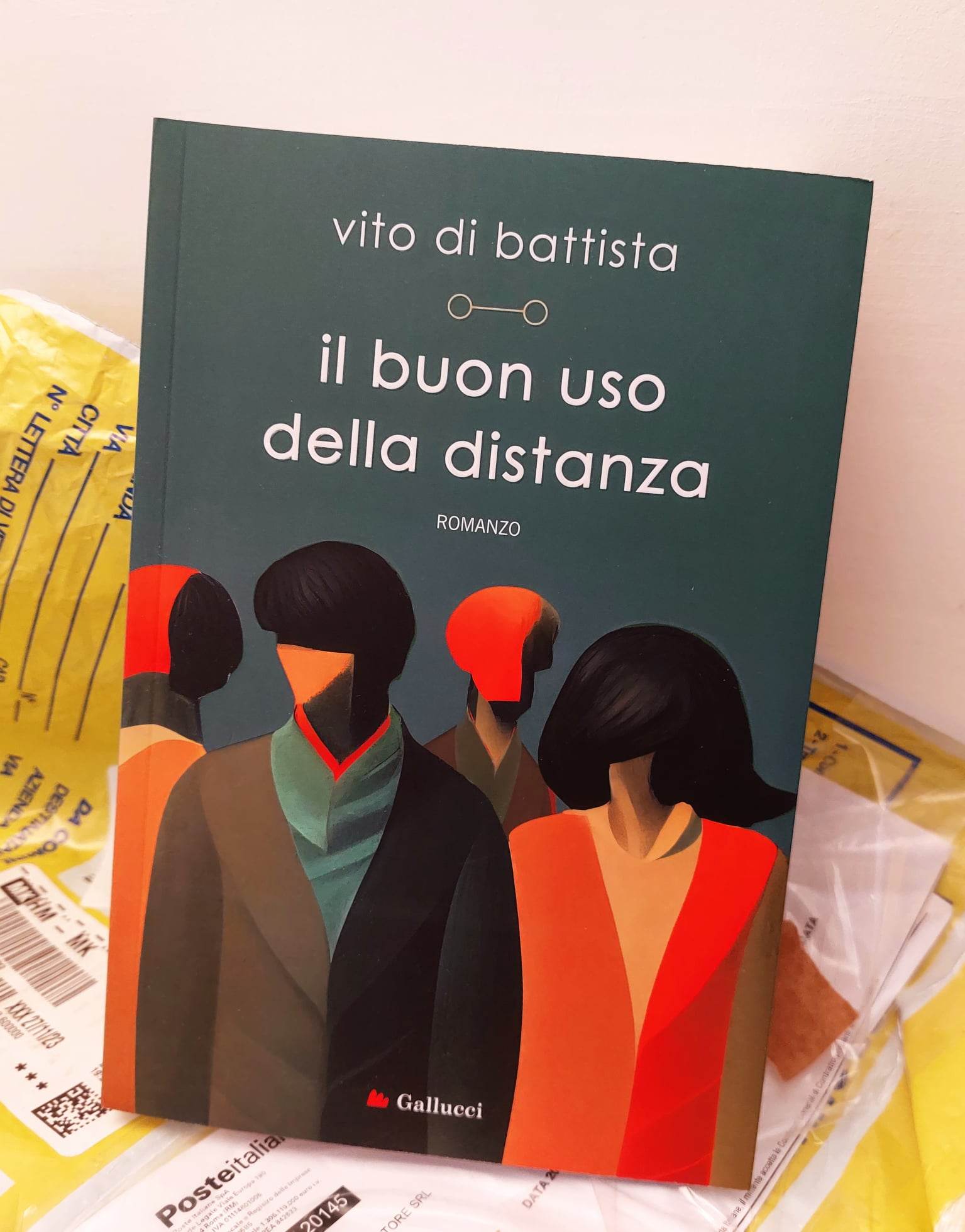 romanzo] Il buon uso della distanza: intervista a Vito di Battista 