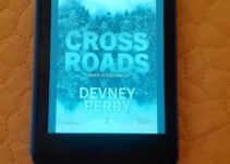 “Crossroads. Incroci imperfetti” – Devney Perry “Crossroads. Incroci imperfetti” – Devney Perry