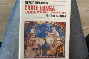 “L’arte lunga. Storia della medicina dall’antichità a oggi” – Giorgio Cosmacini